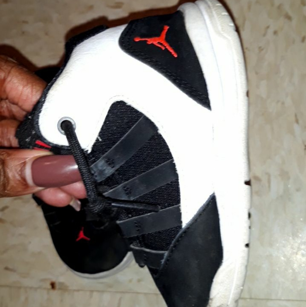 Jordan - Picture 3 of 3